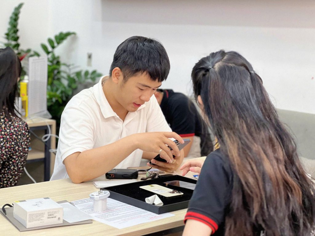 Mua iPhone cũ Đà Nẵng giá rẻ trả góp tại Táo 247 uy tín