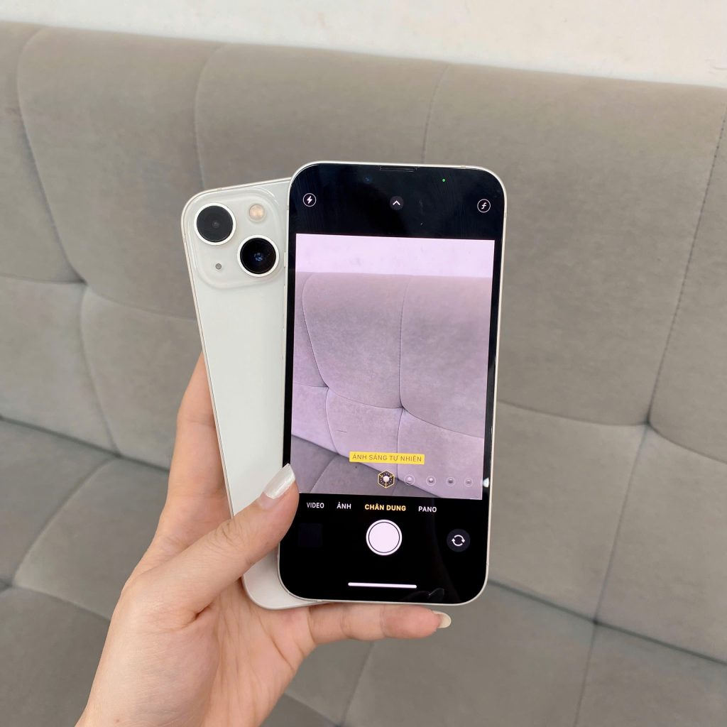 Kiểm tra camera iPhone cũ bằng chế độ chụp chân dung tại Táo 247