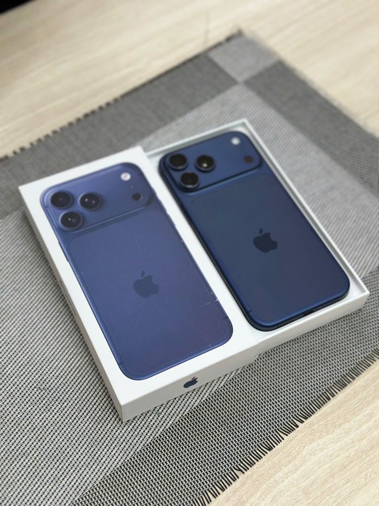 iPhone 17 màu tím và đen chính hãng Táo 247 Đà Nẵng – Hình ảnh thực tế tại cửa hàng