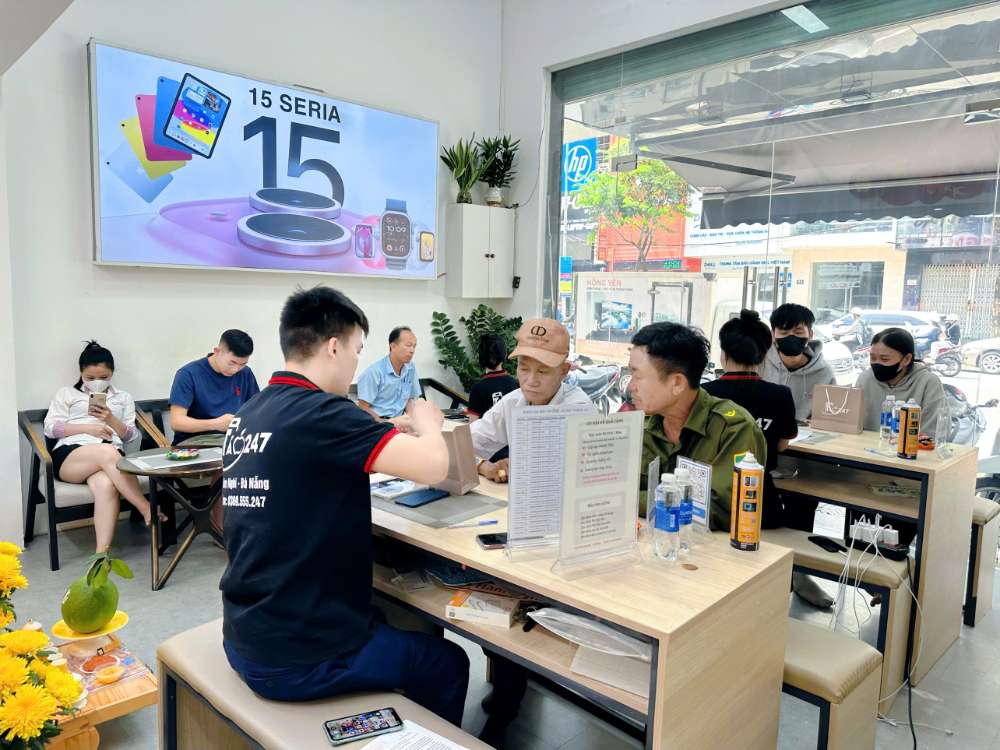 Không gian chăm sóc, tư vấn khách hàng tại Táo 247