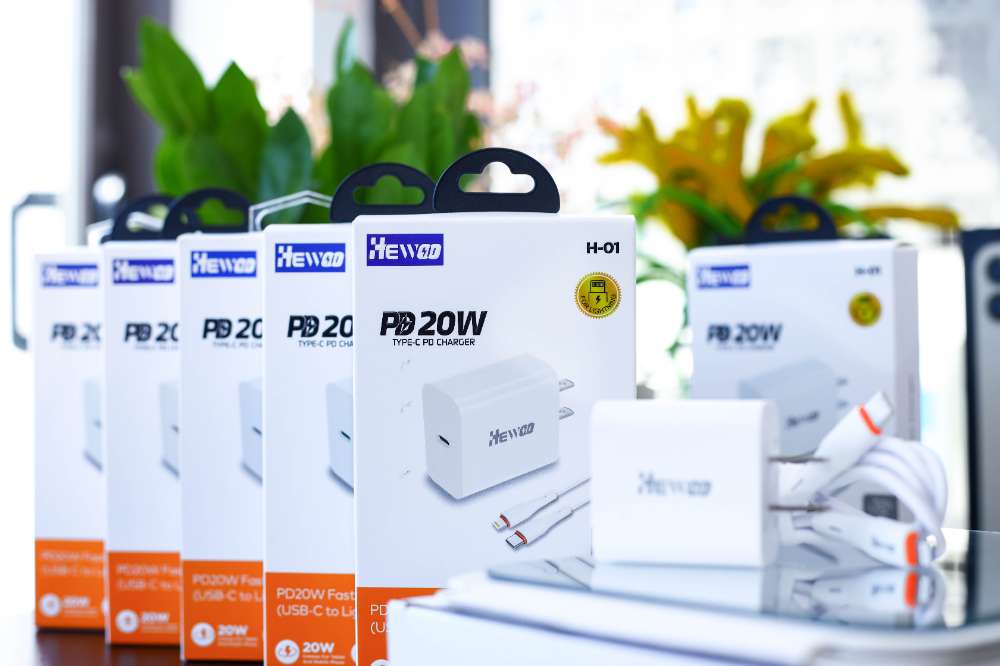 Sạc iPhone Đà Nẵng chính hãng tại Táo 247 – phụ kiện chất lượng cao, bảo hành dài hạn