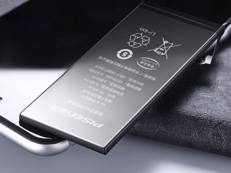 Thay pin iPhone chính hãng Đà Nẵng tại Táo 247 – pin zin, dung lượng cao, bảo hành dài hạn, thay lấy ngay, giá tốt nhất.